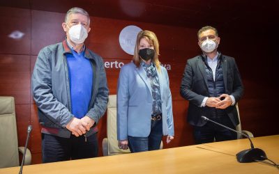 La presidenta de la Autoridad Portuaria de Huelva y los alcaldes de Palos y Moguer abordan temas de interés conjunto