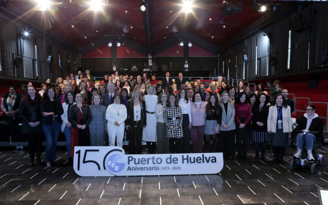 El Puerto de Huelva acoge la I Jornada de Mujeres Empresarias y socialmente comprometidas de distintos ámbitos para dar a conocer sus retos y logros