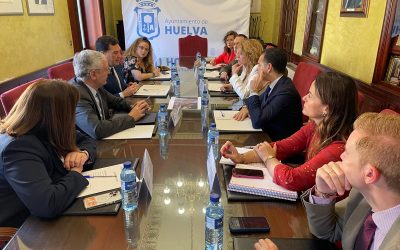 El Puerto y el Ayuntamiento de Huelva analizan los avances en la reforma del Muelle de Levante   